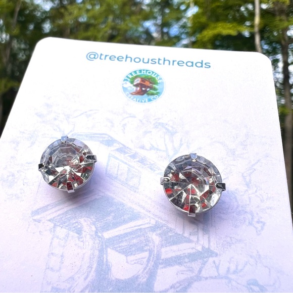 Large Crystal Earrings Studs Silver Tone Glass - Picture 2 of 6